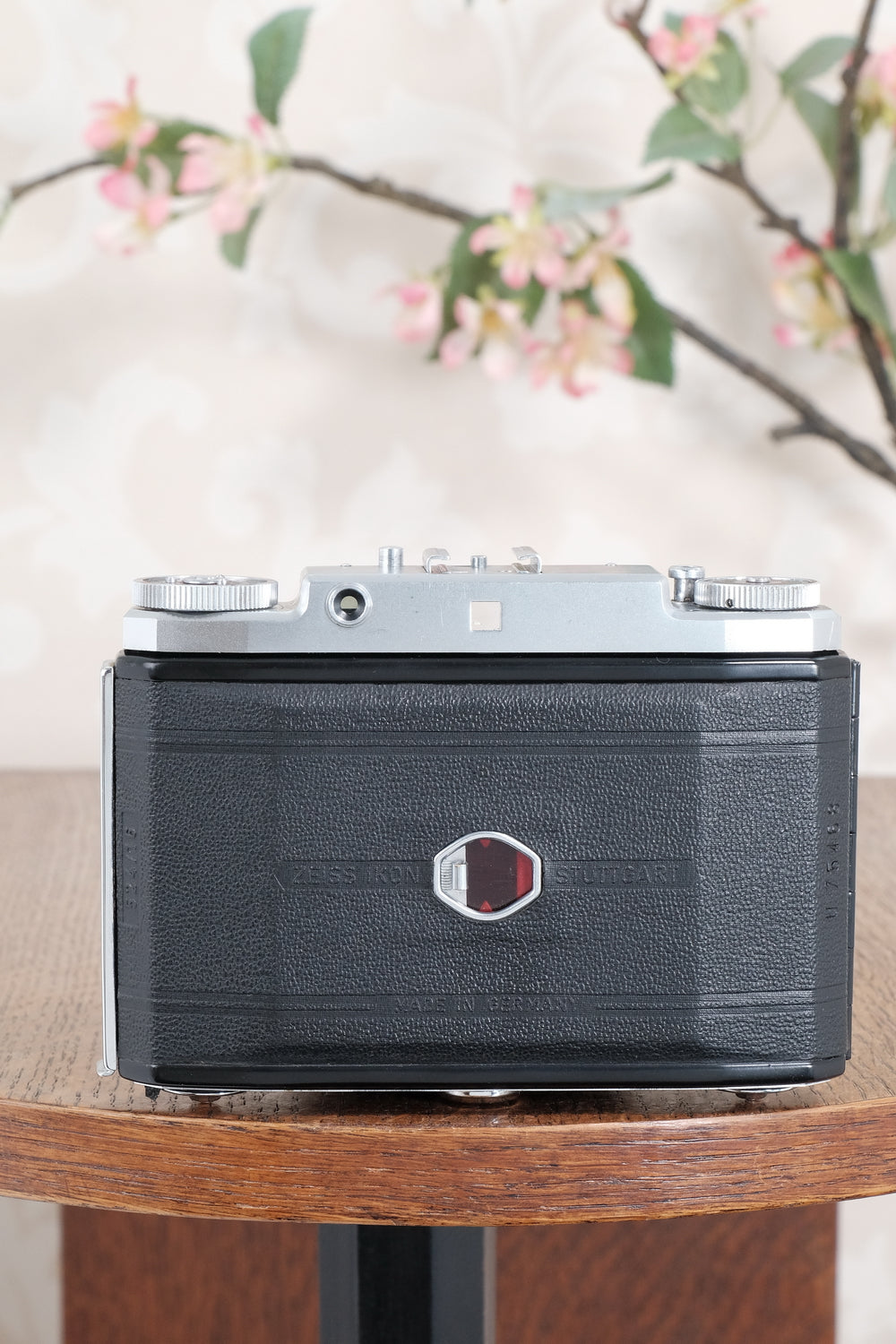 Near Mint! 1954 6x6 Zeiss-Ikon Mess Ikonta, With built-in rangefinder, Tessar lens & Synchro-Compur shutter. CLA'd, Freshley Serviced!
