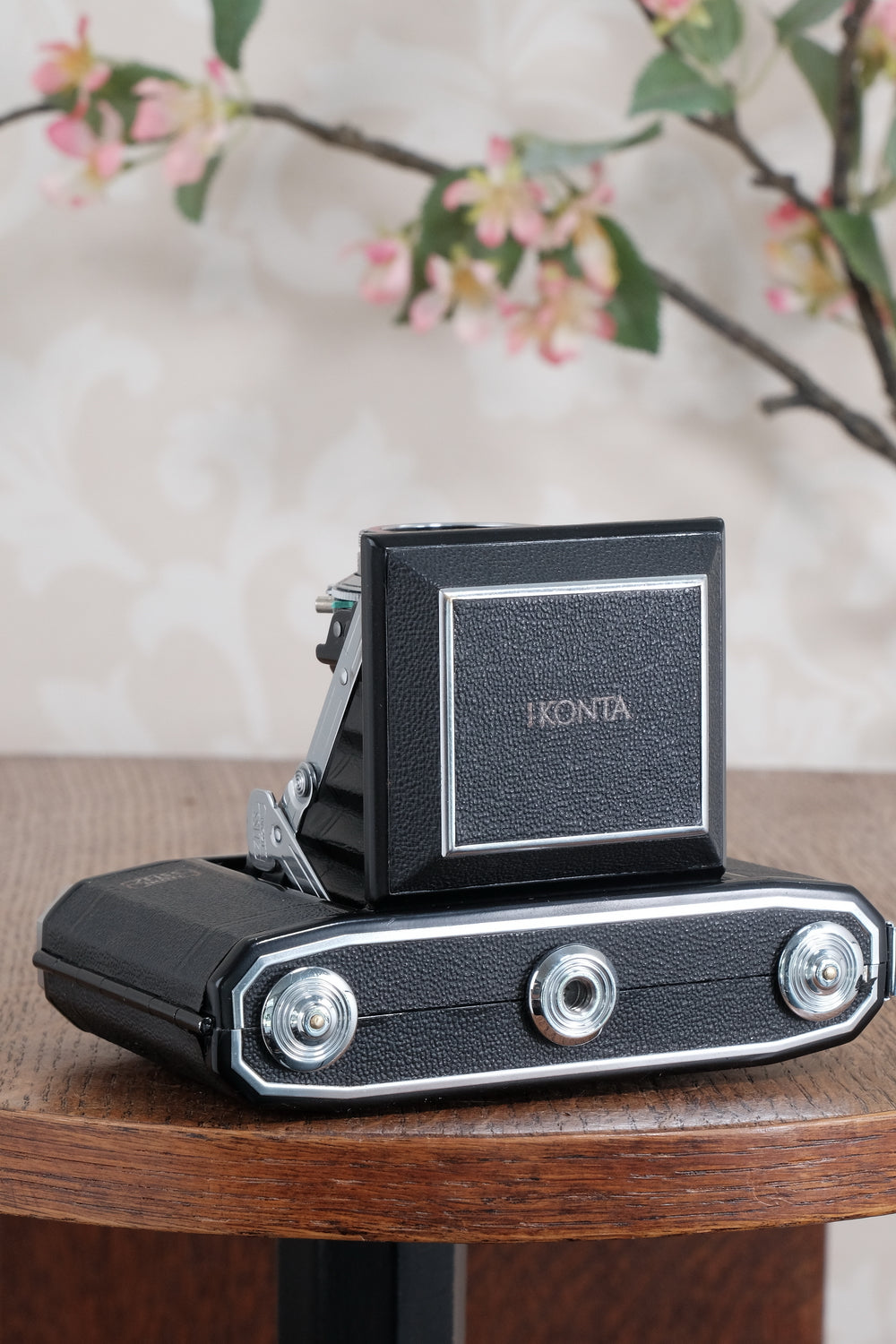Near Mint! 1954 6x6 Zeiss-Ikon Mess Ikonta, With built-in rangefinder, Tessar lens & Synchro-Compur shutter. CLA'd, Freshley Serviced!