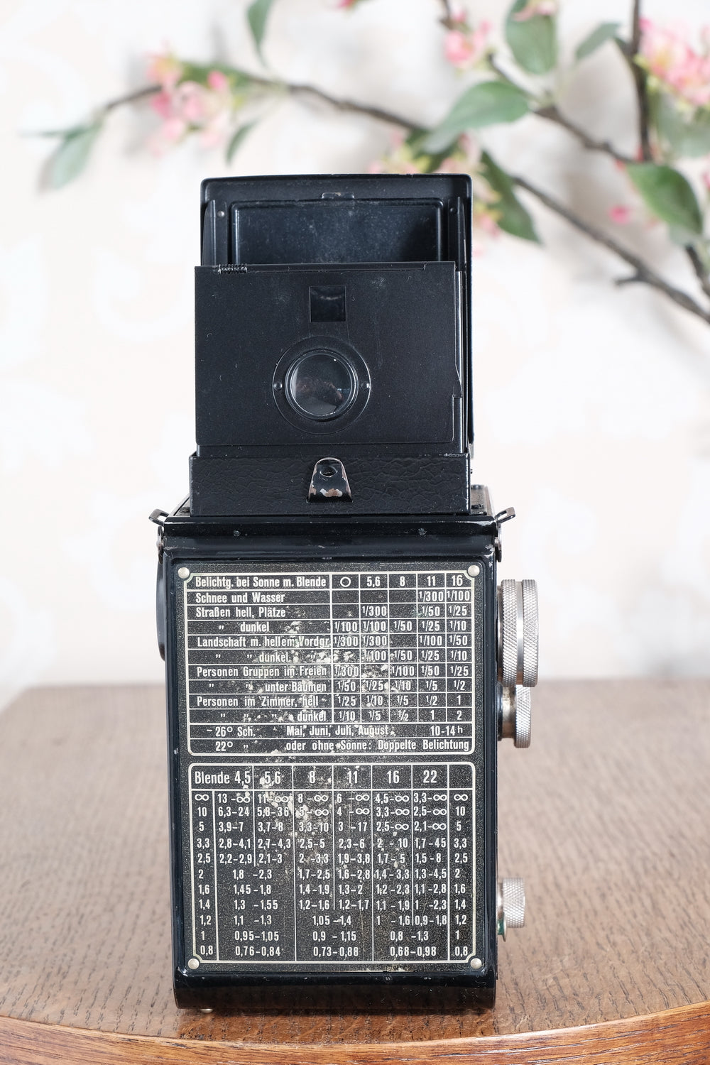 Superb! 1933 Art-Deco Nickel-plated Rolleicord , CLA’d, Freshly Serviced!