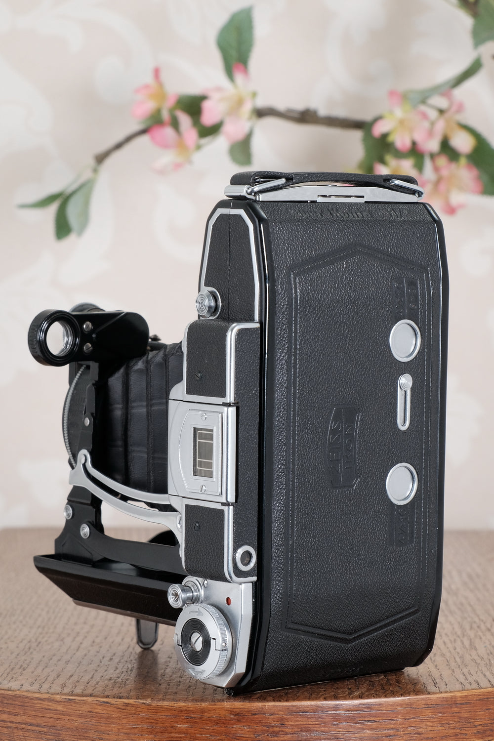 MINT! Brand new old stock! 1938 Zeiss Ikon 6x9 Super Ikonta C with Tessar lens, CLA’d, Freshly Serviced!