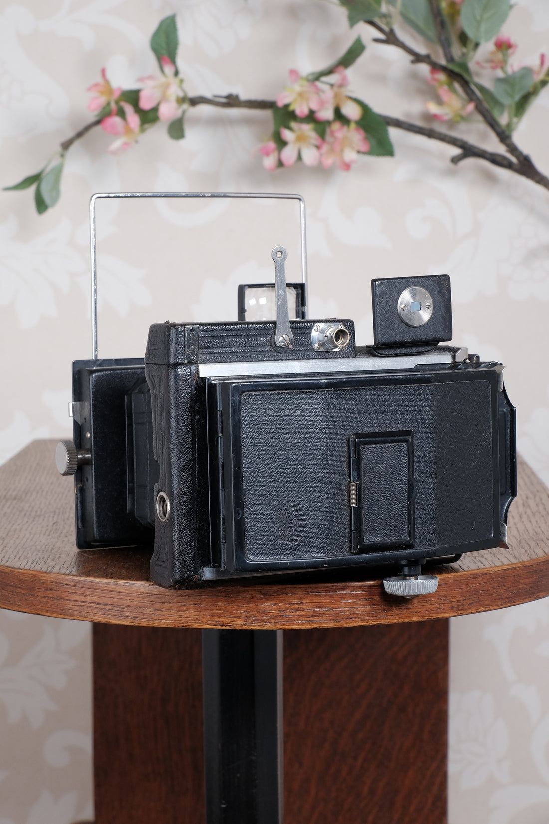 SUPERB! Circa 1933 Plaubel Makina II, 6x9, coupled Rangefinder camera. Freshly Serviced, CLA'd.