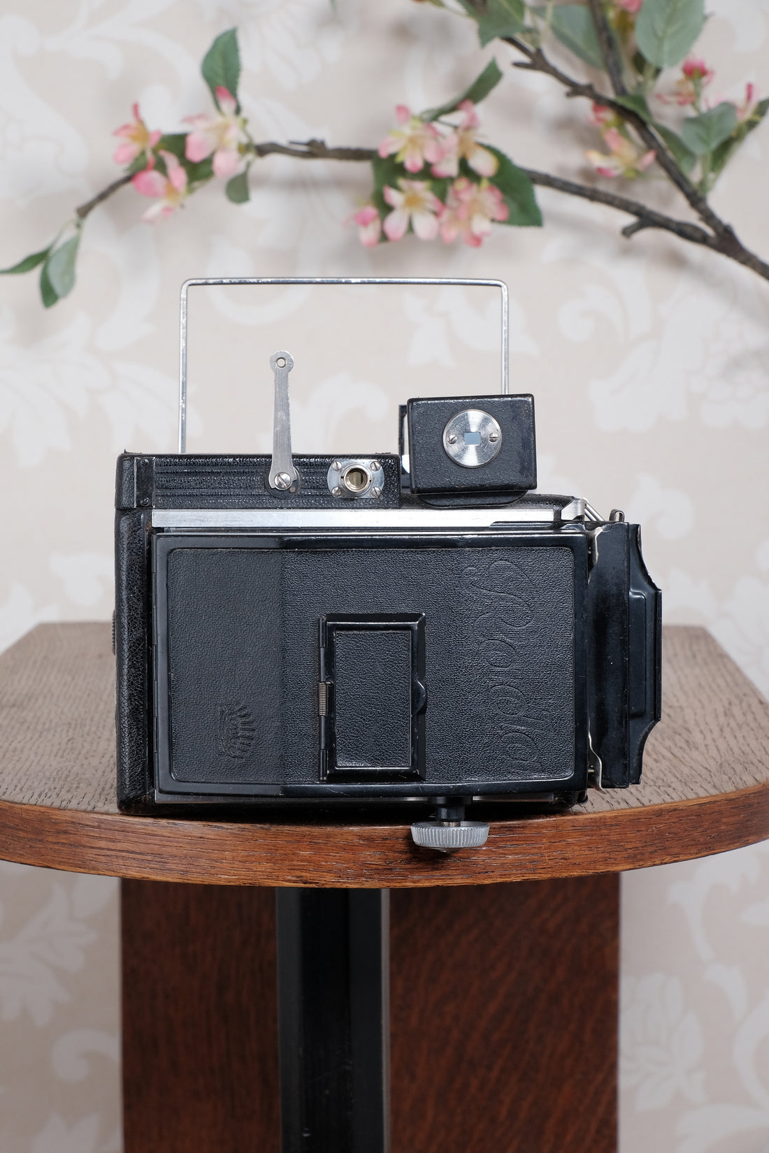 SUPERB! Circa 1933 Plaubel Makina II, 6x9, coupled Rangefinder camera. Freshly Serviced, CLA'd.