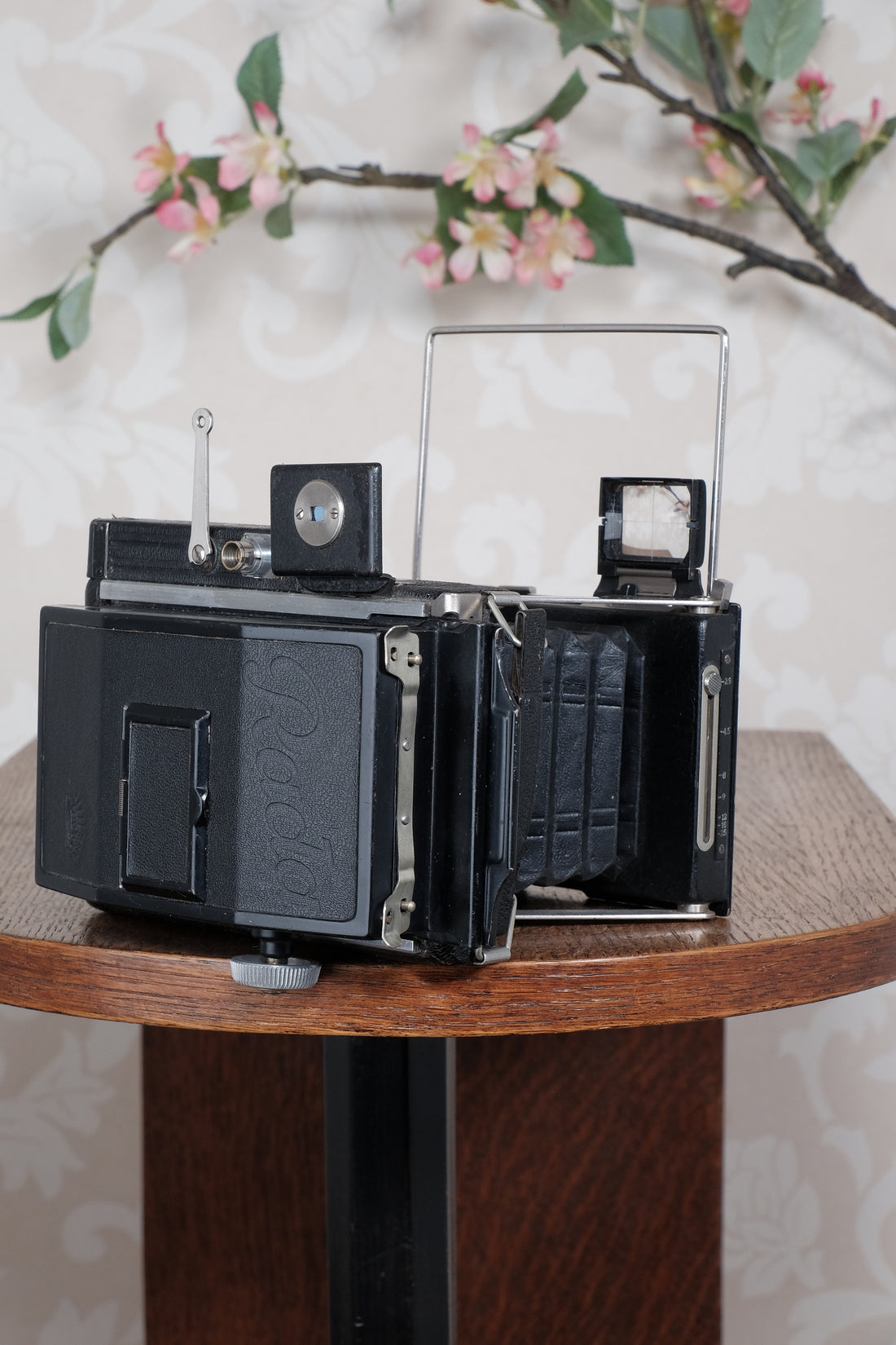 SUPERB! Circa 1933 Plaubel Makina II, 6x9, coupled Rangefinder camera. Freshly Serviced, CLA'd.