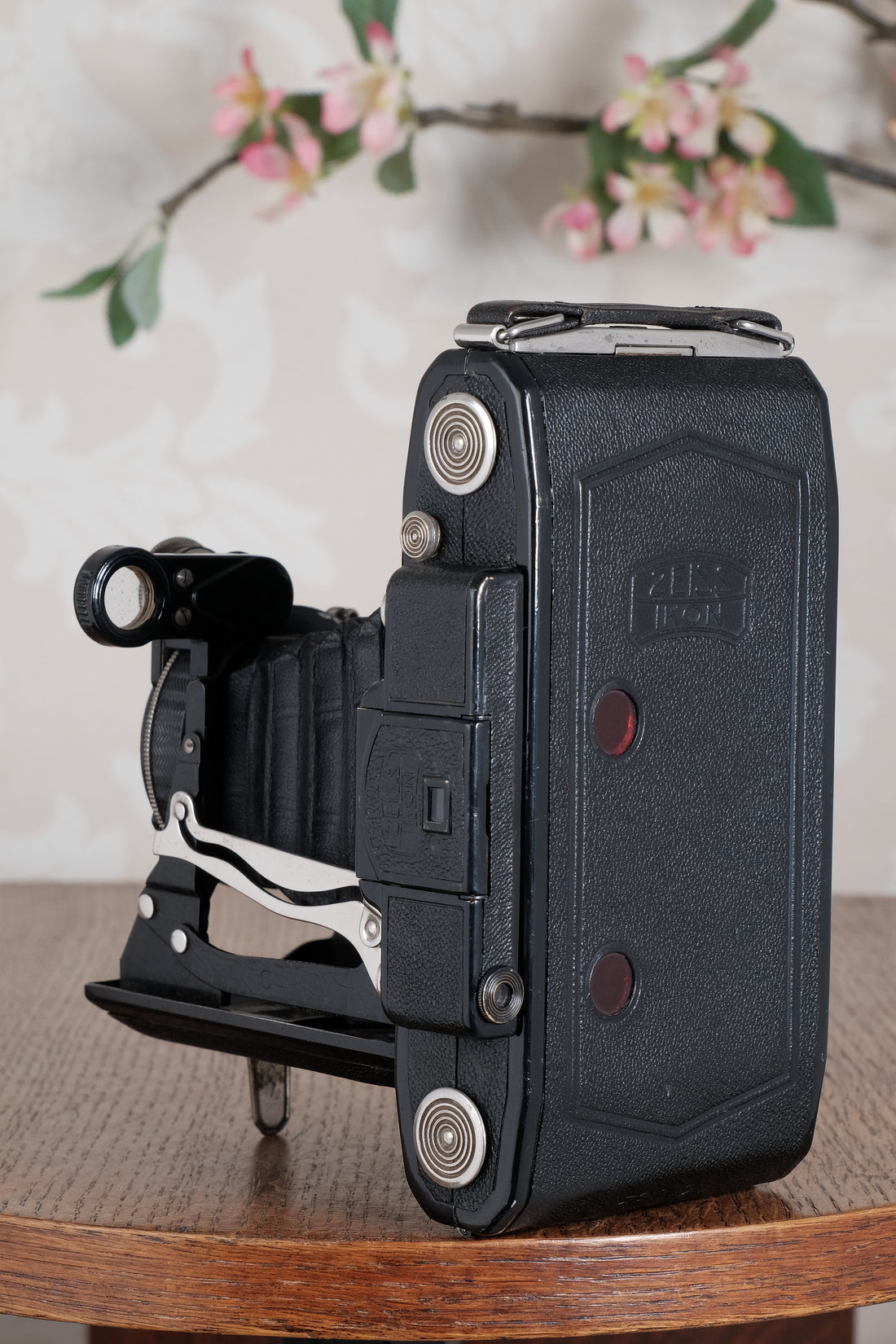 1933 Zeiss Ikon 6x9 Super Ikonta CLA’d, Freshly Serviced!