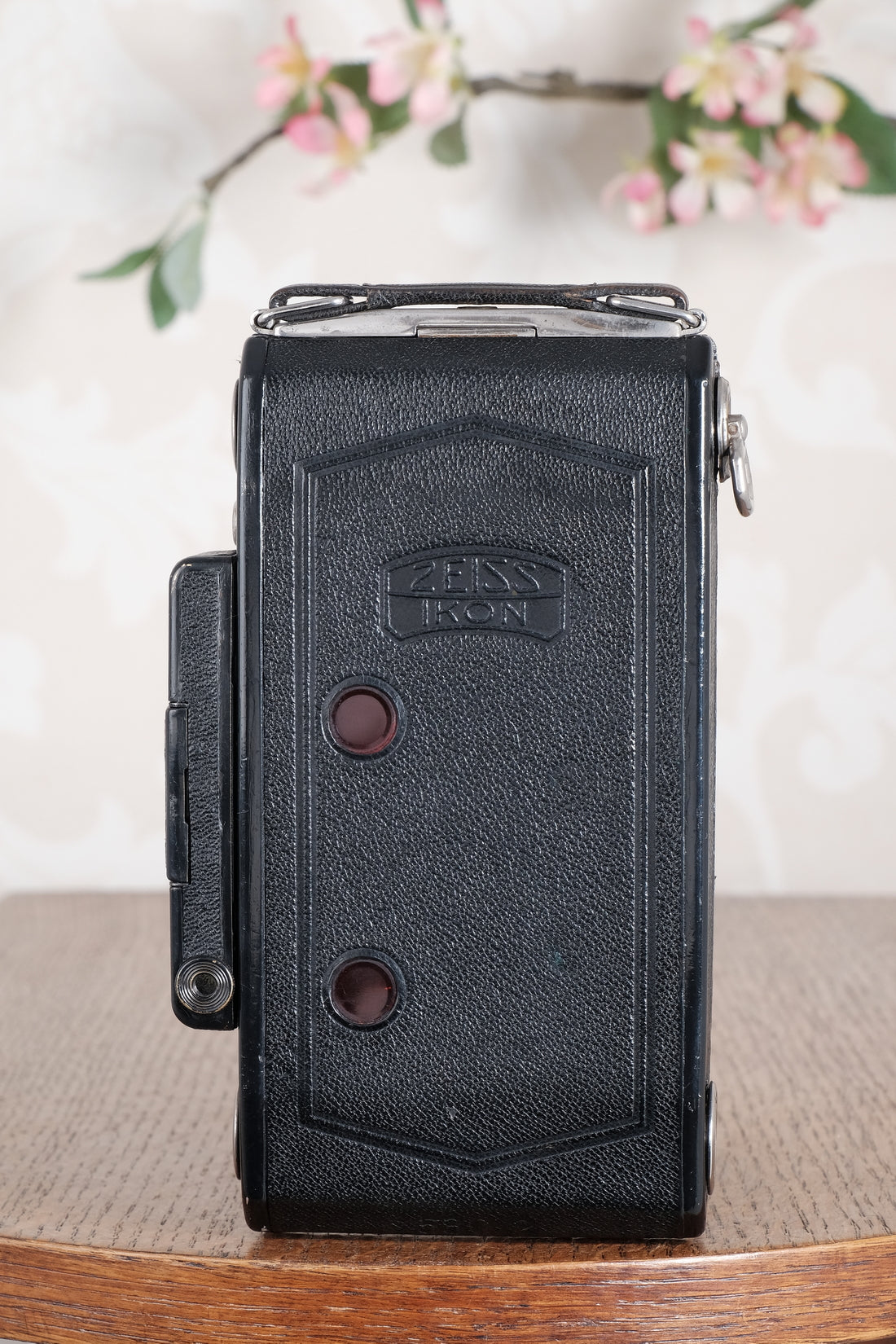 1933 Zeiss Ikon 6x9 Super Ikonta CLA’d, Freshly Serviced!