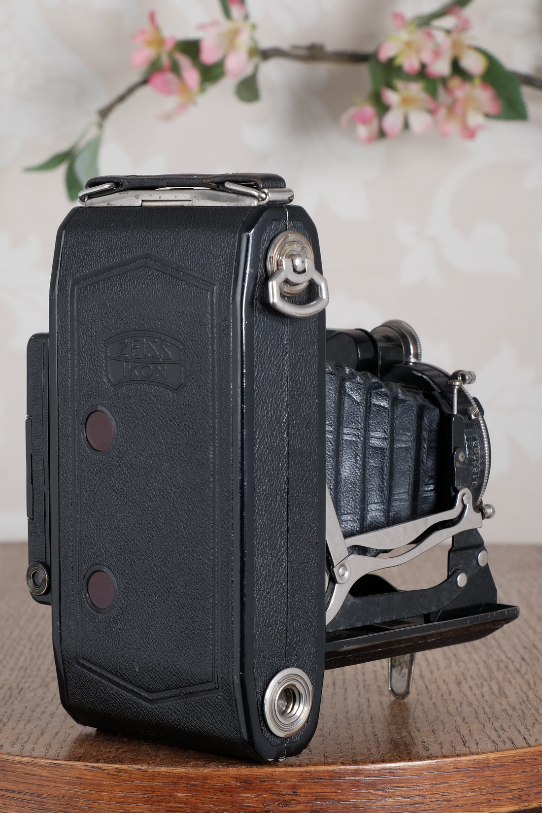 1933 Zeiss Ikon 6x9 Super Ikonta CLA’d, Freshly Serviced!