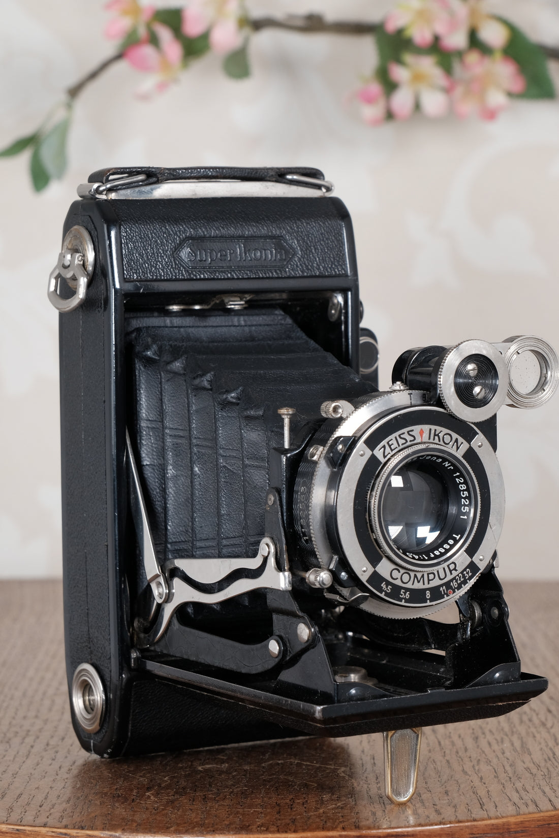 1933 Zeiss Ikon 6x9 Super Ikonta CLA’d, Freshly Serviced!