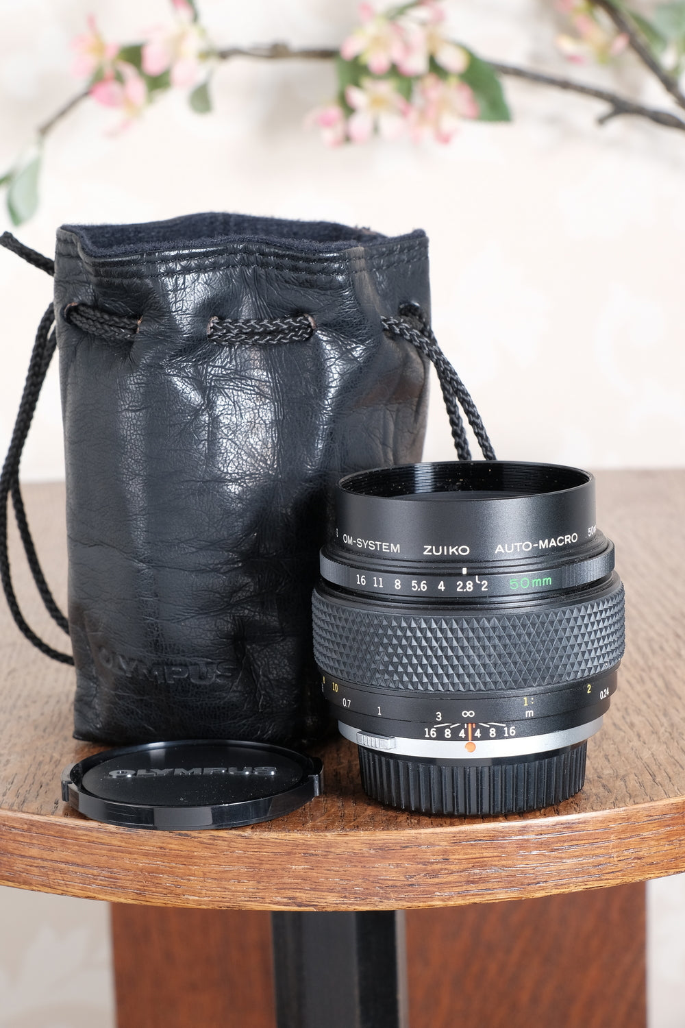 Mint! Olympus Zuiko Auto-Macro f2.0/50mm lens