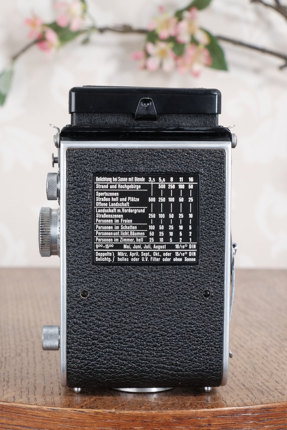 Superb! 1938 Rolleiflex Automat with original leather case, Freshly Serviced, CLA’d!