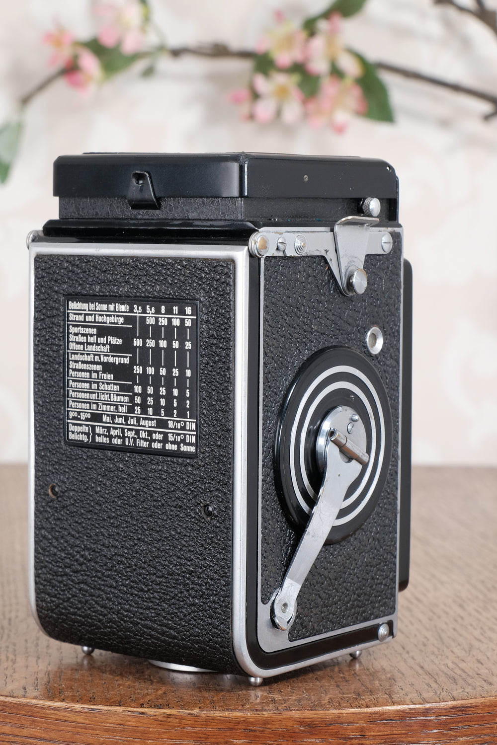 Superb! 1938 Rolleiflex Automat with original leather case, Freshly Serviced, CLA’d!