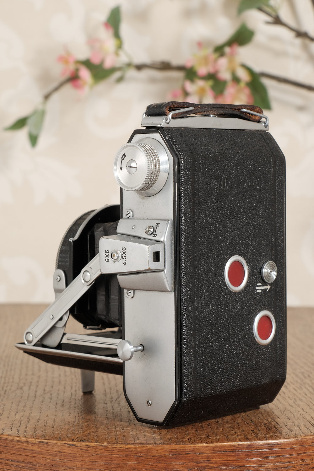 Near Mint! 1949 Welta Weltax 6x6 camera with “T” Coated Carl Zeiss Tessar lens and brown leather case. CLAd, Freshly Serviced!