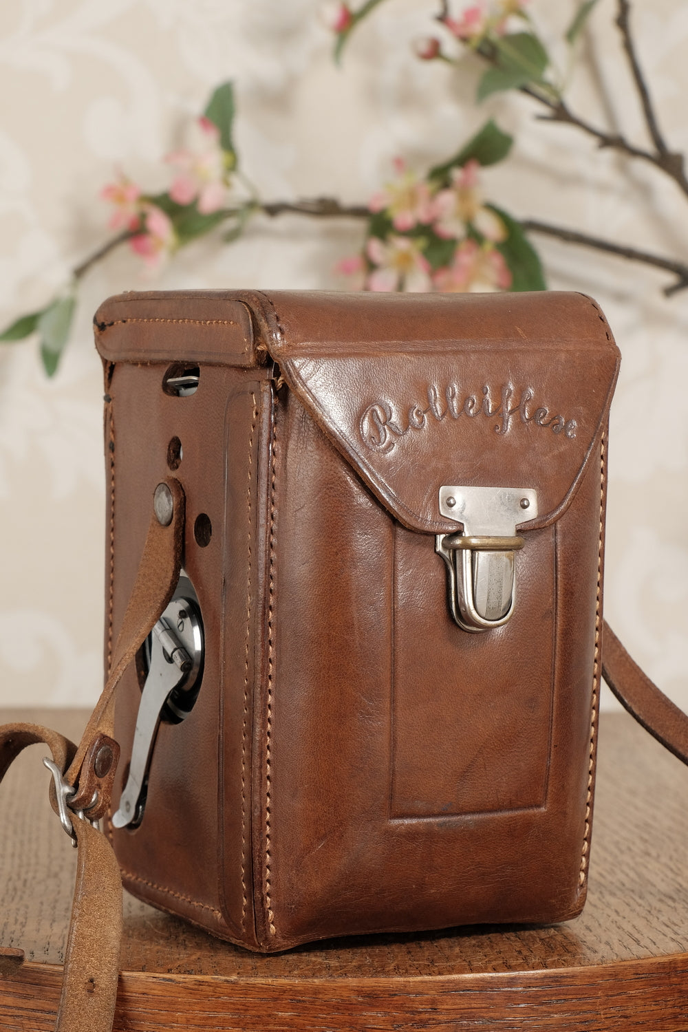 Superb! 1938 Rolleiflex Automat with original leather case, Freshly Serviced, CLA’d!