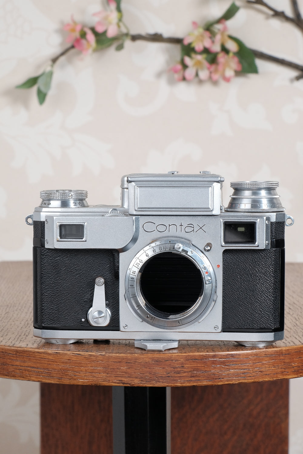 A Zeiss Ikon Contax Iii 'kriegsmarine' Rangefinder Camera, Auction A Zeiss Ikon Contax Iii 'kriegsmarine' Rangefinder Camera, Auction