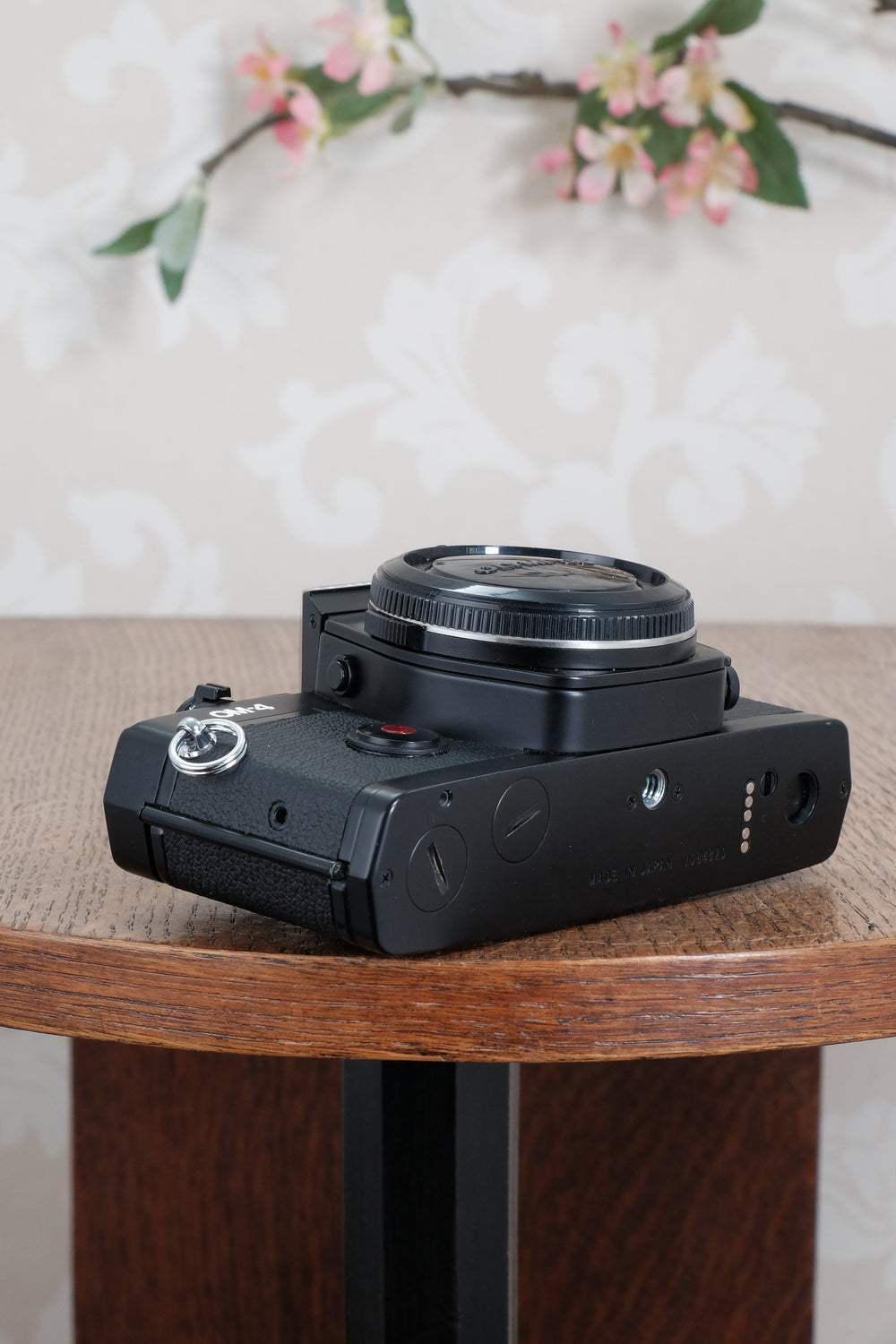 Mint! Beautiful Black Olympus OM-4