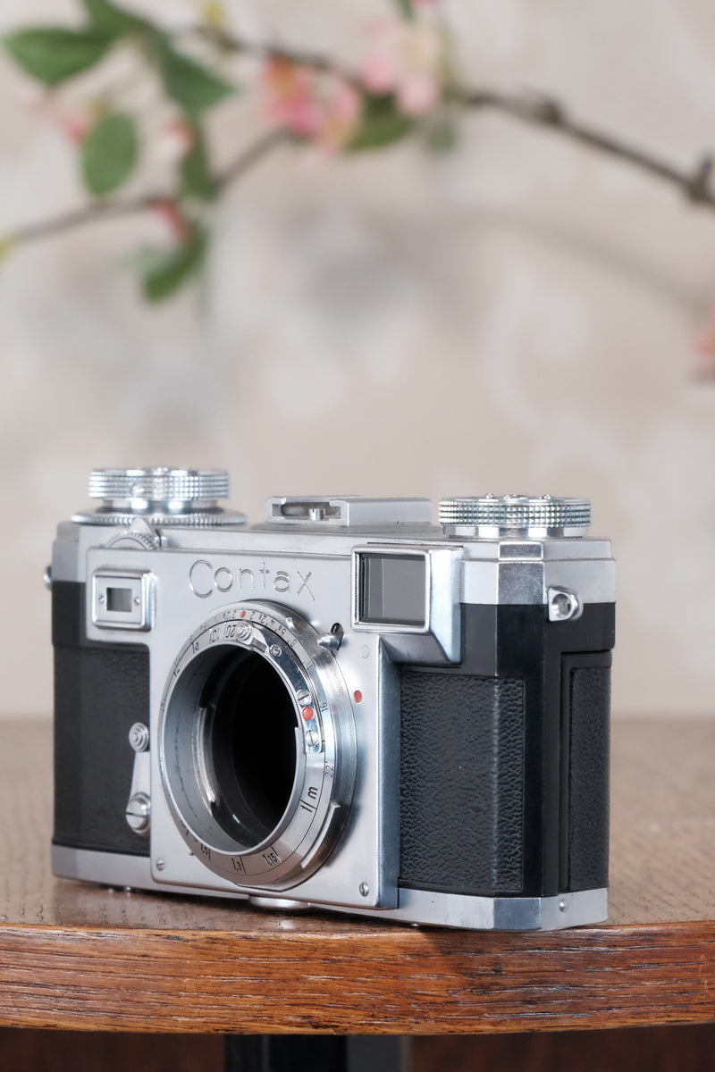 1953 Zeiss Ikon Contax IIa. CLA'd, Freshly Serviced!