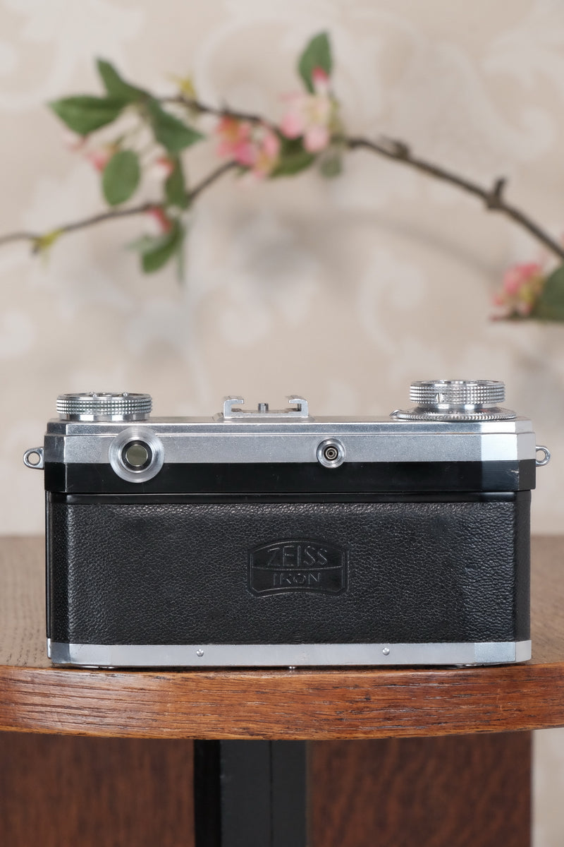 1953 Zeiss Ikon Contax IIa. CLA'd, Freshly Serviced!