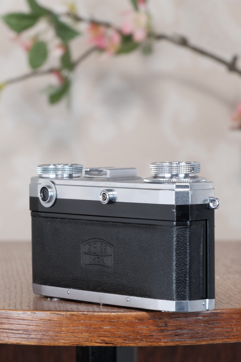 1953 Zeiss Ikon Contax IIa. CLA'd, Freshly Serviced!