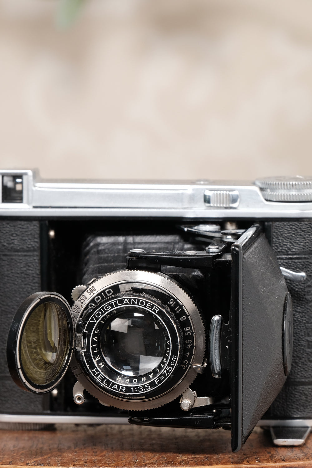 Excellent! 1940 Voigtlander "Klein Bessa" 46 with Heliar lens! CLA'd, Freshly Serviced!