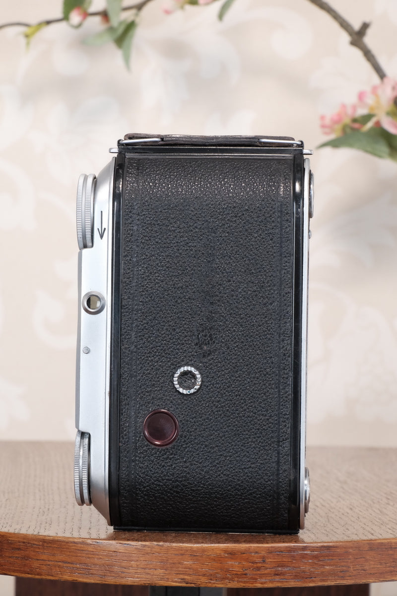 Excellent 1952 Voigtlander 6x9 Bessa II with Color-Skopar lens, Freshly serviced, CLA'd