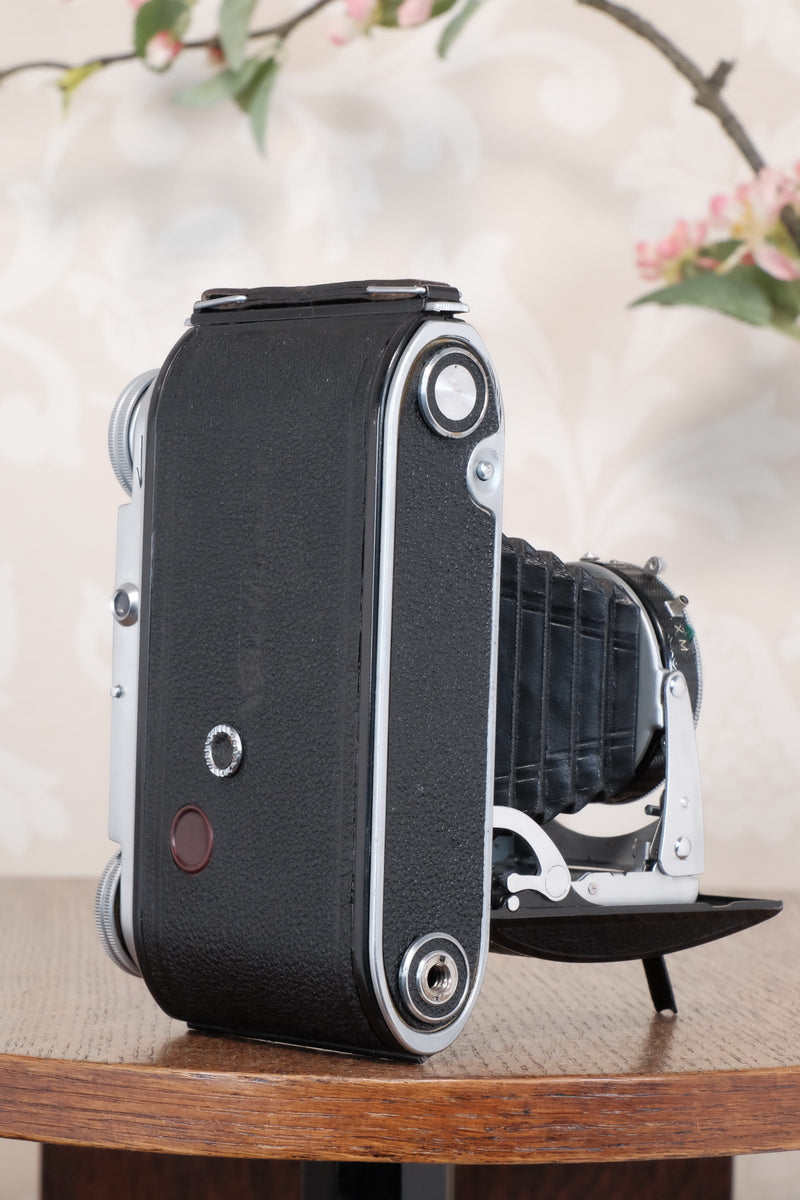 Excellent 1952 Voigtlander 6x9 Bessa II with Color-Skopar lens, Freshly serviced, CLA'd