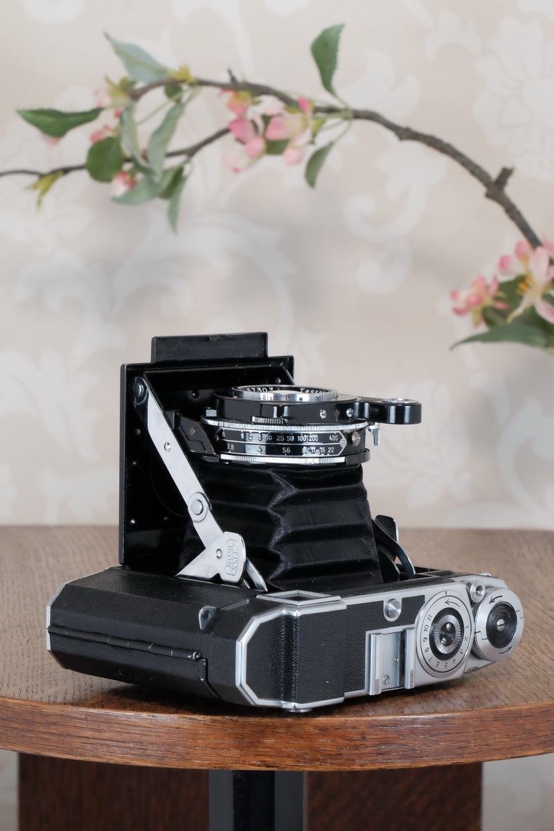 Superb,1938 Zeiss Ikon Super Ikonta 6x6, Tessar lens,, CLA'd, Freshly Serviced!