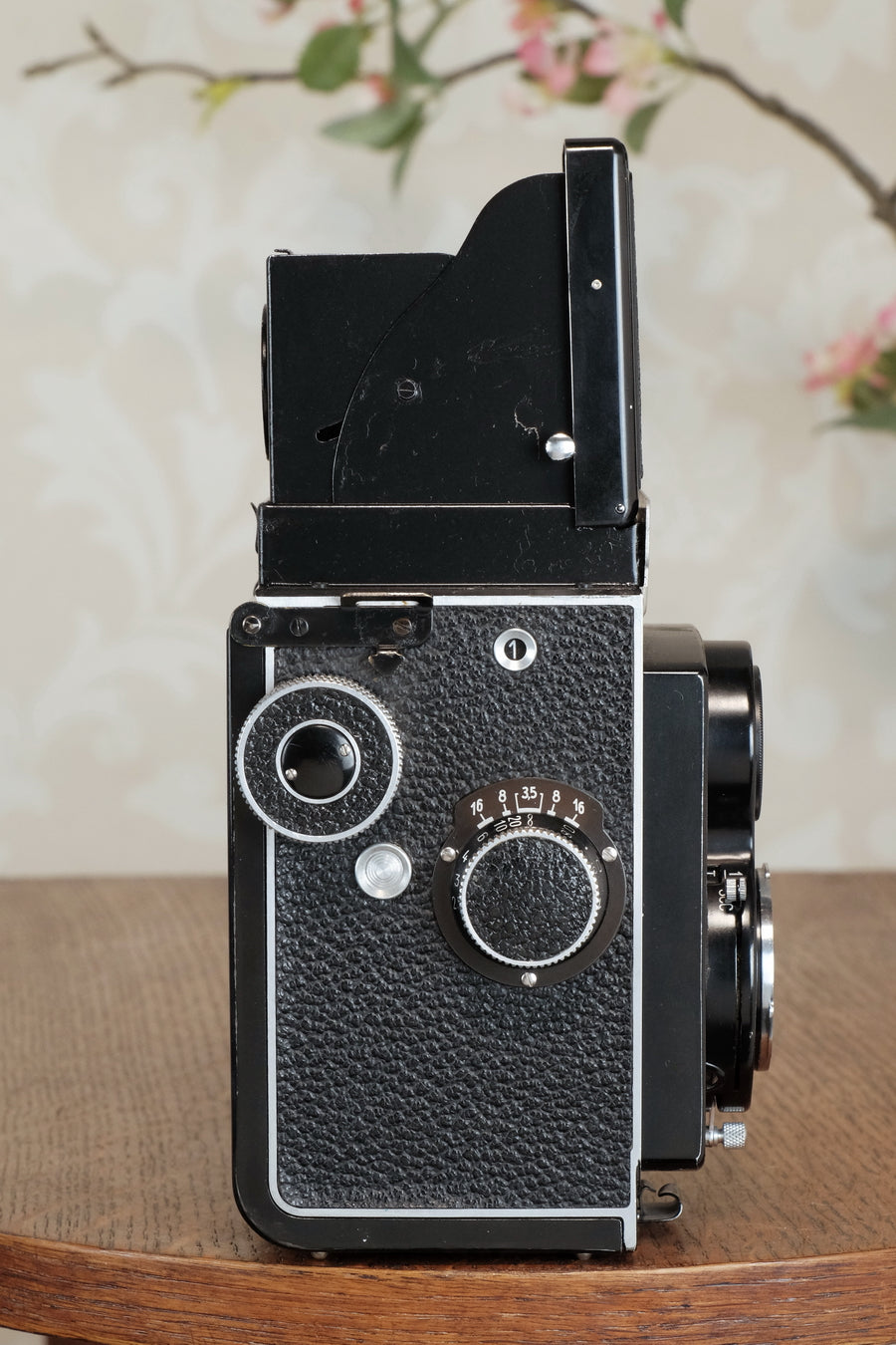 Superb 1937 Rolleicord with Original case, CLA'd, Freshly Serviced!