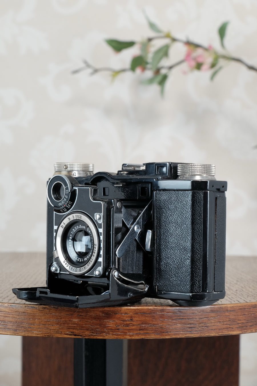 Superb! 1934 Zeiss-Ikon Super Nettel (236/24) , CLA'd, Freshly Serviced!