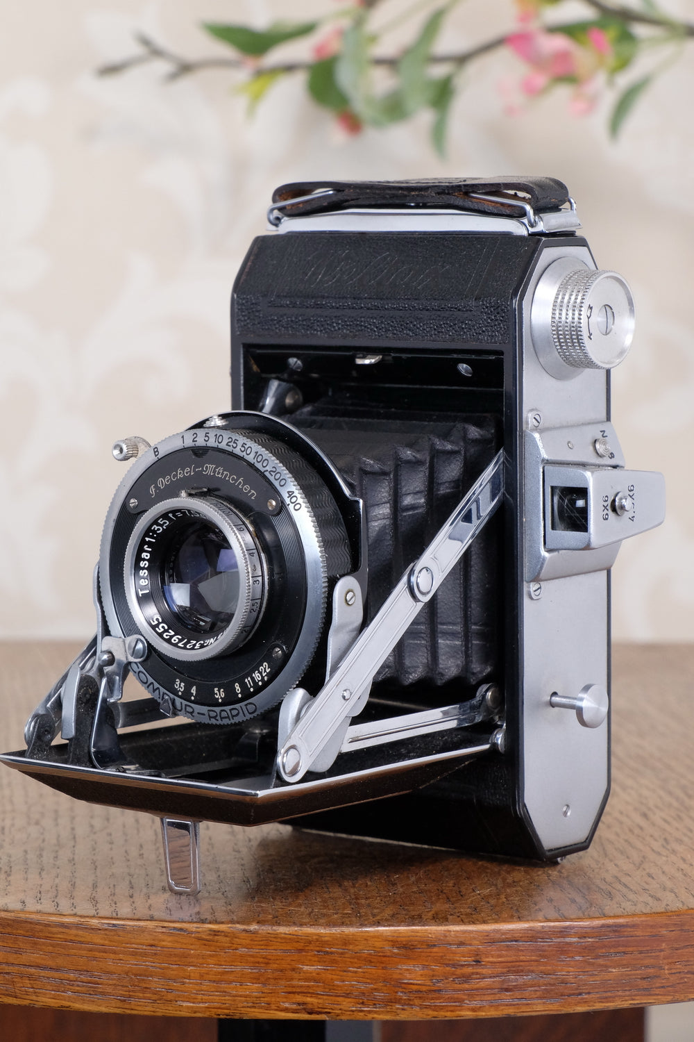 Near Mint! Welta Weltax 6x6, 6x4.5 camera with “T” Coated Carl Zeiss Tessar lens, CLAd, Freshly Serviced!