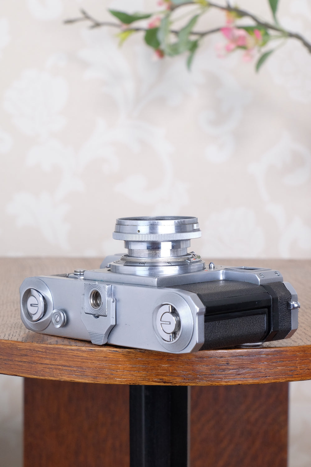 Near Mint! 1938 Zeiss Ikon Contax II Rangefinder Camera & Zeiss Sonnar lens, CLA'd, Freshly Serviced!
