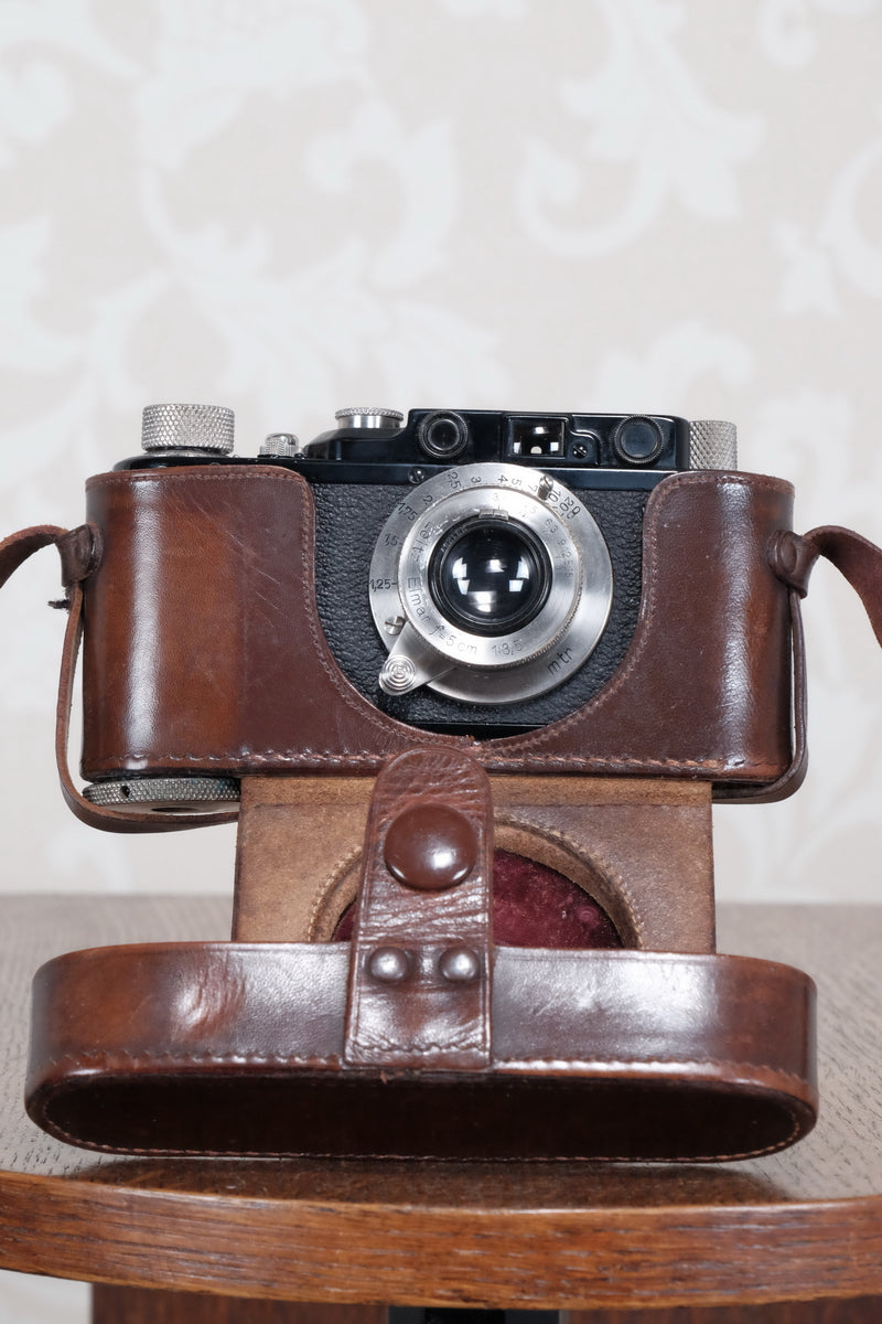 SUPERB! 1935 BLACK LEITZ LEICA II with Nickel lens and an original case, Freshly Serviced CLA'd! - Leitz- Petrakla Classic Cameras