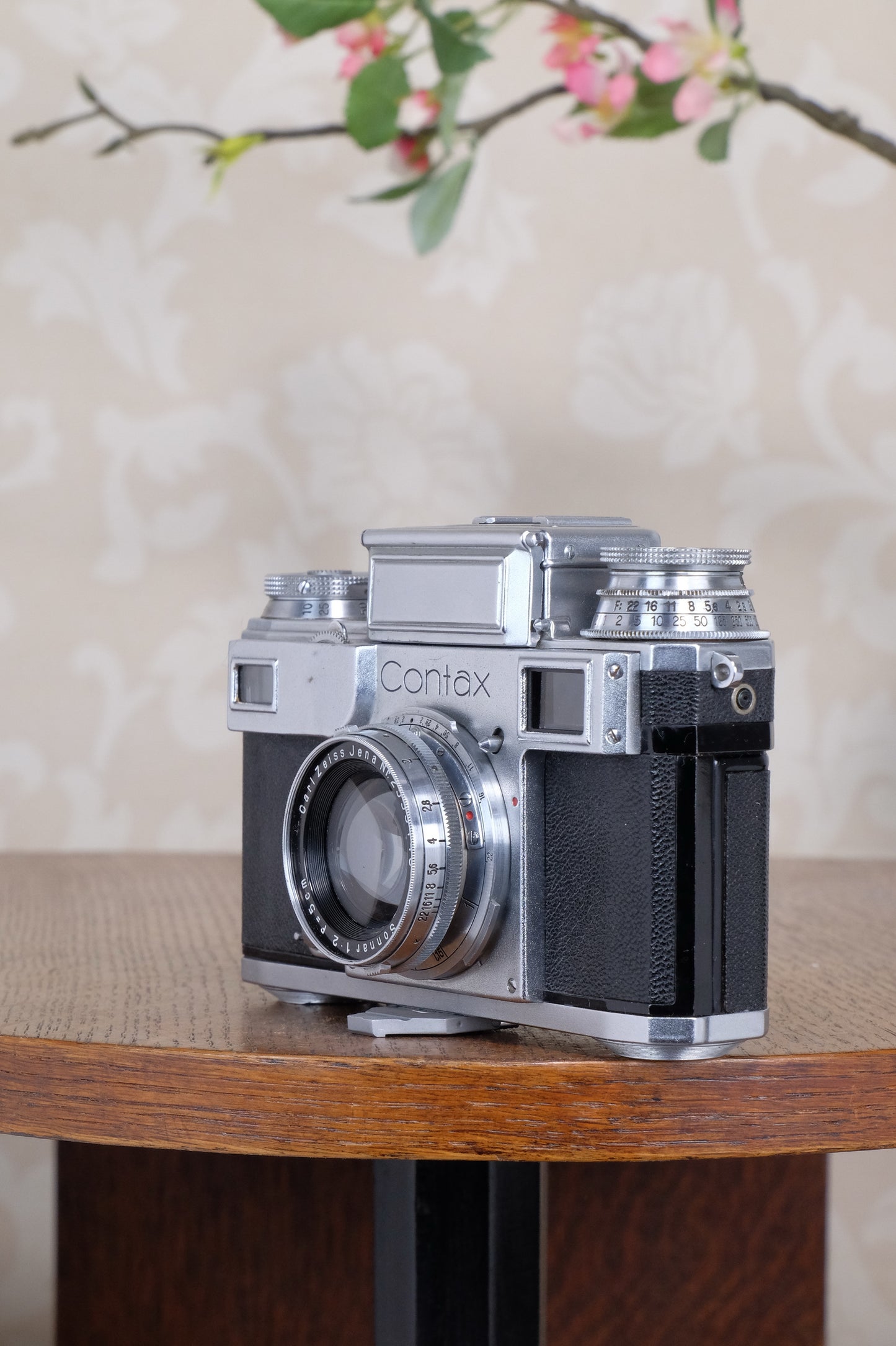 Near Mint! 1939 Zeiss Ikon Contax with Sonnar lens. , CLA'd, Freshly Serviced!
