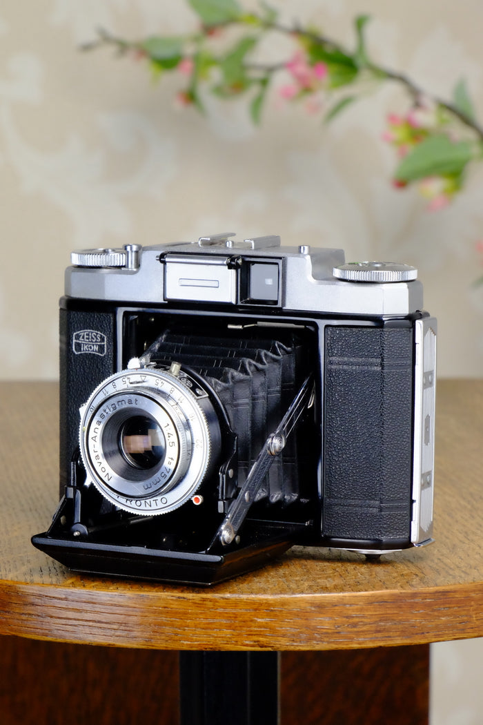 Near Mint! 1955 Zeiss-Ikon 6x6 Folder, CLA'd FRESHLY SERVICED