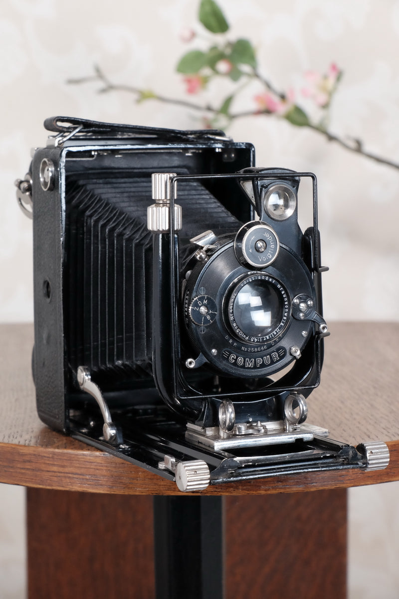 1929 Voigtlander Bergheil Camera with Heliar lens and Roll film back! Freshly serviced CLA’d Freshly serviced, CLA'd! - Voigtlander- Petrakla Classic Cameras