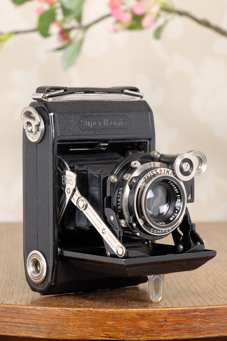 Superb 1934 ZEISS-IKON SUPER IKONTA A, 6x4.5, Tessar lens, CLA’d, Freshly Serviced!