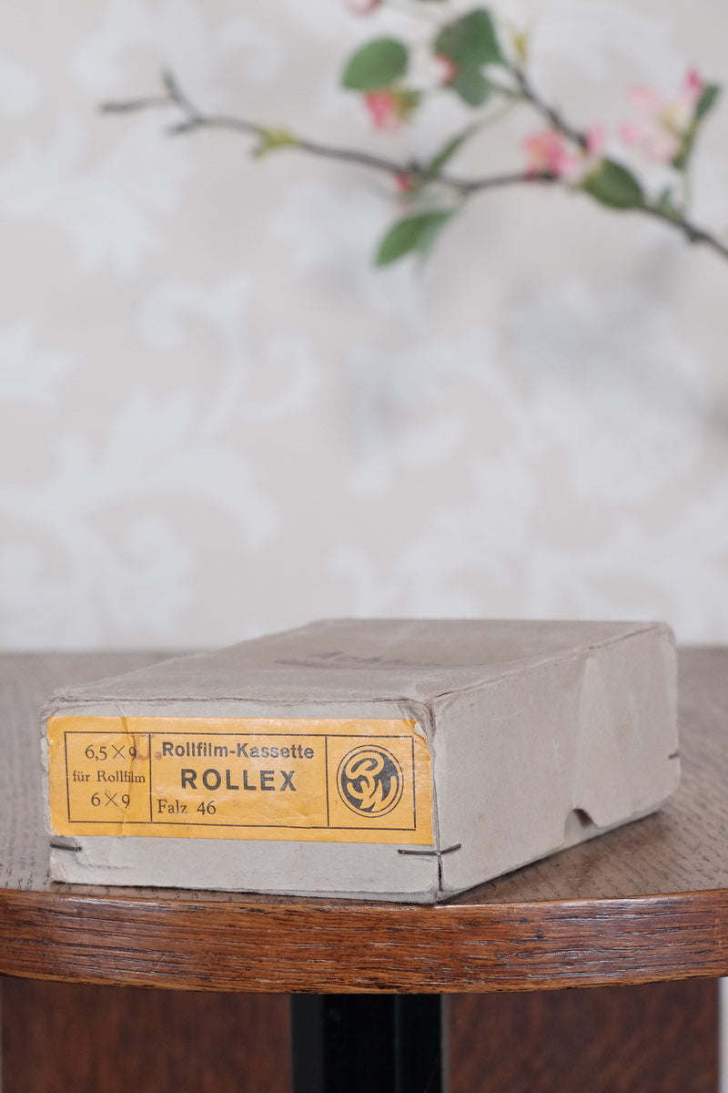 Rollex-Patent 120 Roll-film Back for the 6x9 Voigtlander Bergheil Camera - Rollex- Petrakla Classic Cameras