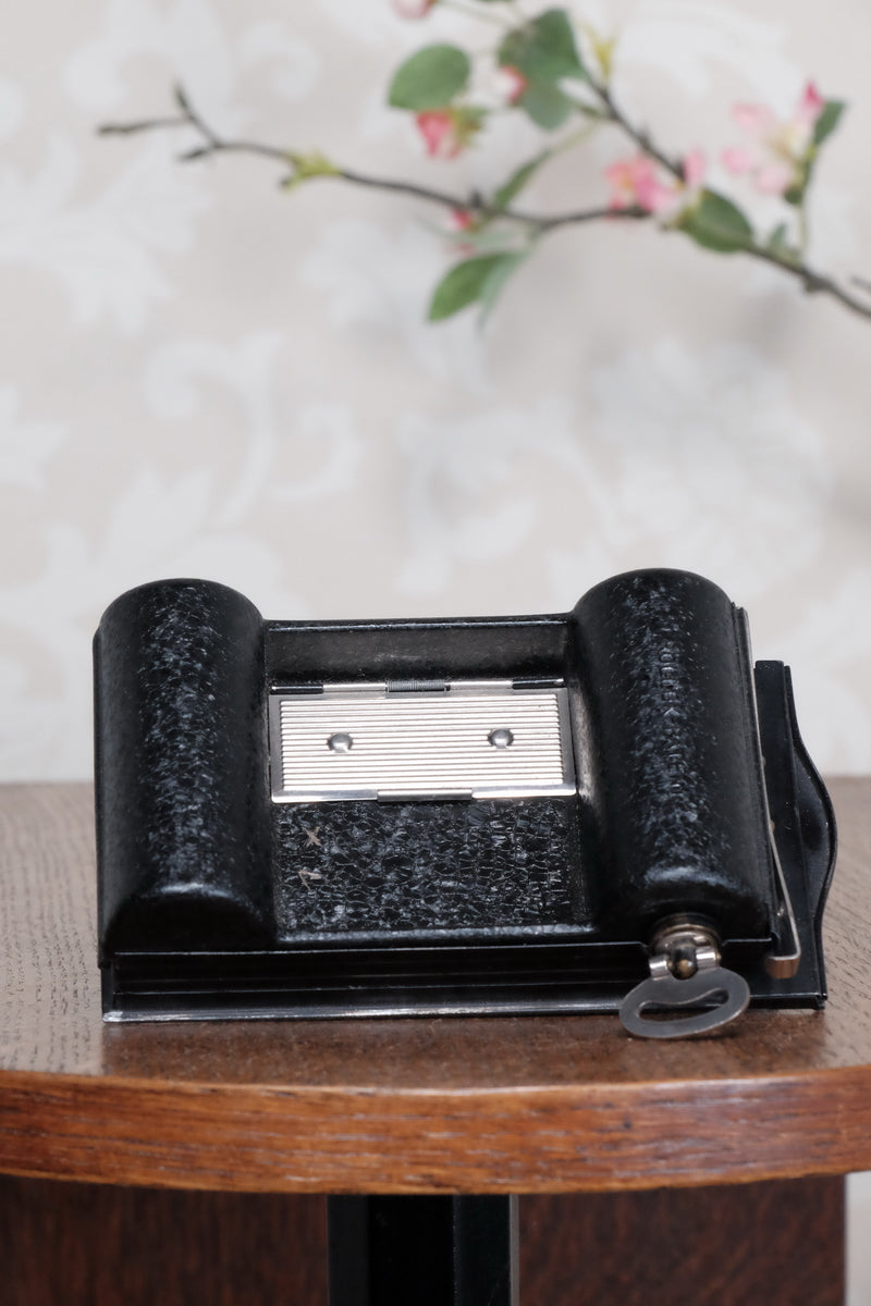 Rollex-Patent 120 Roll-film Back for the 6x9 Voigtlander Bergheil Camera - Rollex- Petrakla Classic Cameras