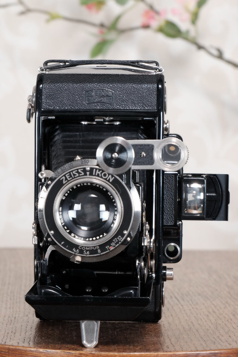 Superb! 1936 Zeiss Ikon 6x9 Super Ikonta, CLA'd, Freshly Serviced - Zeiss-Ikon- Petrakla Classic Cameras