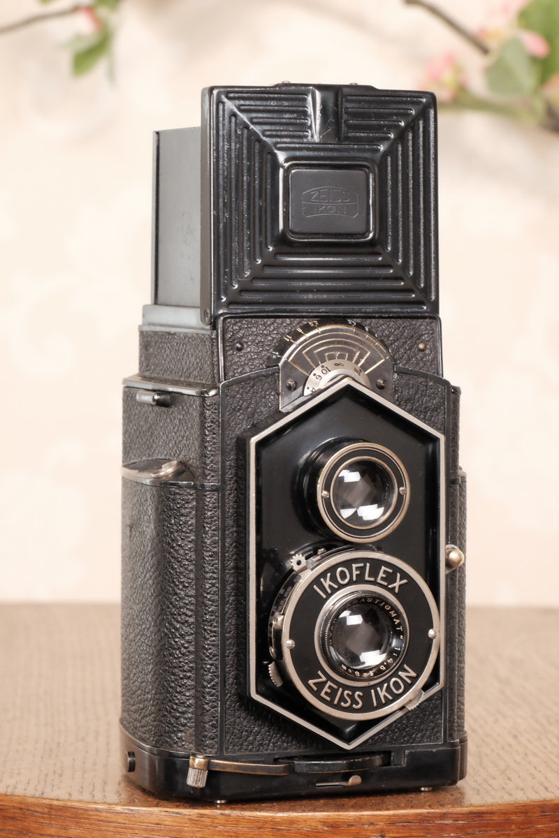 Original 1934 , Zeiss-Ikon Art Deco “Coffee-can” Ikoflex, 850/16, CLA'd Freshly Serviced! - Zeiss-Ikon- Petrakla Classic Cameras