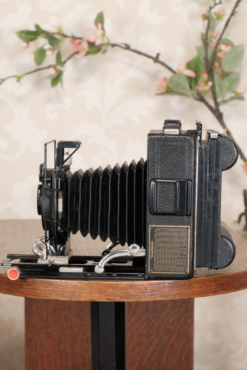 Superb! 1930 Voigtlander Bergheil Camera with Heliar lens! Freshly serviced, CLA'd! - Voigtlander- Petrakla Classic Cameras