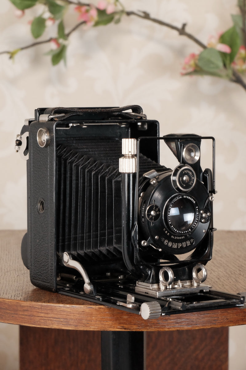 Superb! 1930 Voigtlander Bergheil Camera with Heliar lens! Freshly serviced, CLA'd! - Voigtlander- Petrakla Classic Cameras