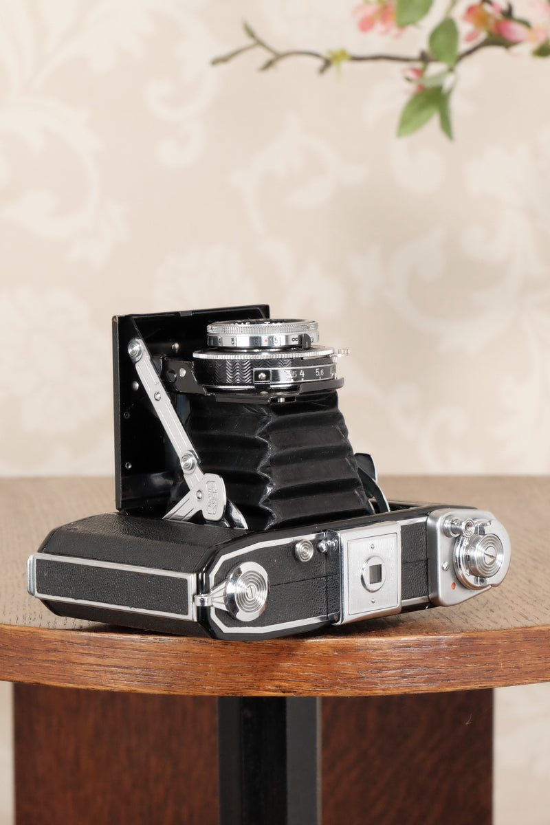 1937 Zeiss Ikon Ikonta, Freshly Serviced, CLA'd! - Zeiss-Ikon- Petrakla Classic Cameras