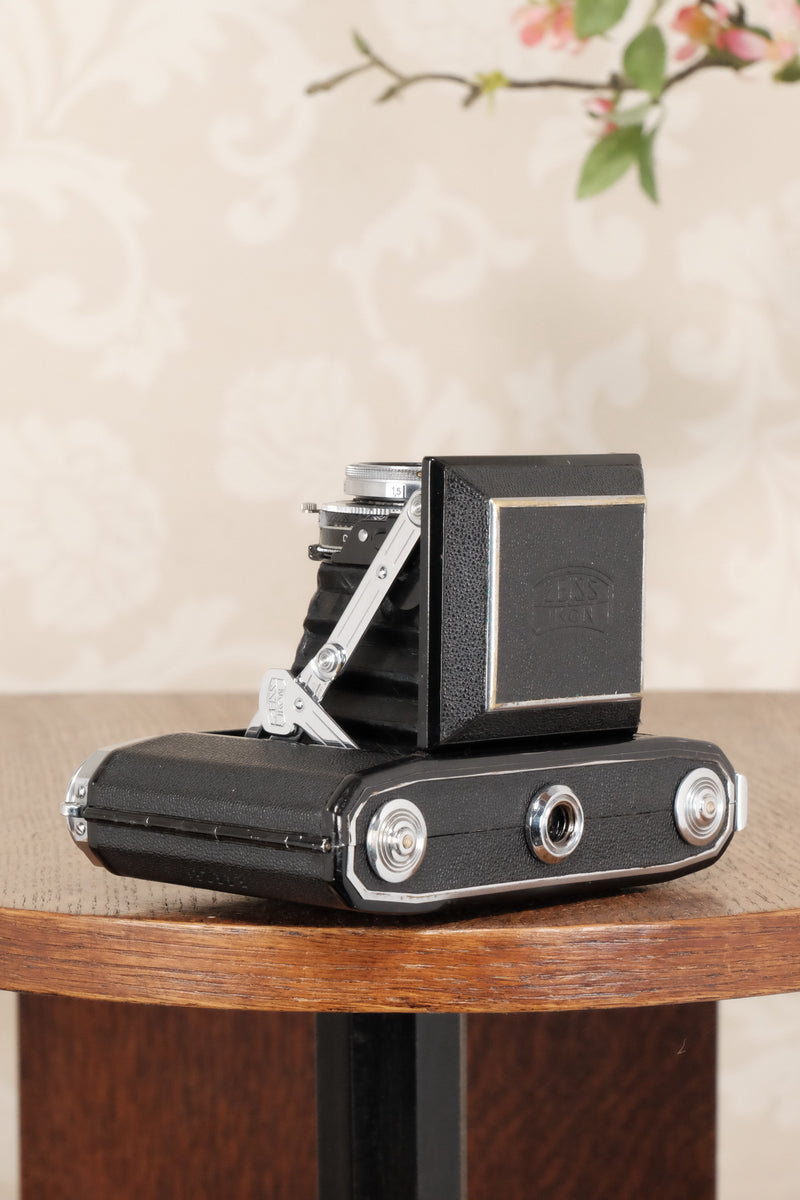1937 Zeiss Ikon Ikonta, Freshly Serviced, CLA'd! - Zeiss-Ikon- Petrakla Classic Cameras
