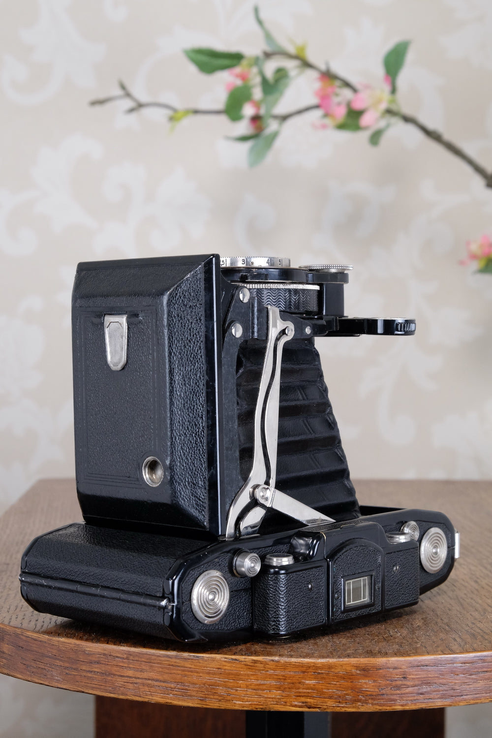 Superb! 1936 Zeiss Ikon 6x9 Super Ikonta C . CLA’d, Freshly Serviced!