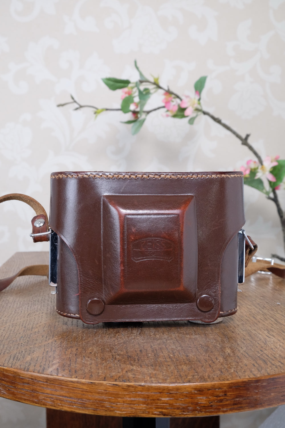 Superb! 1952 Zeiss Ikon Contessa 533/24 . CLA'd, Freshly serviced!