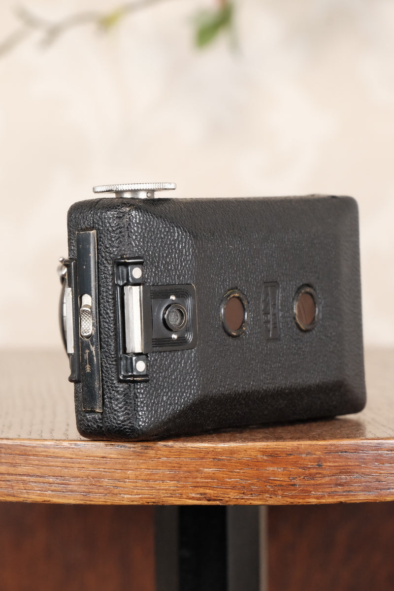 Superb! 1930 Zeiss-Ikon Kolibri Camera, CLA'd, Freshly Serviced! - Zeiss-Ikon- Petrakla Classic Cameras