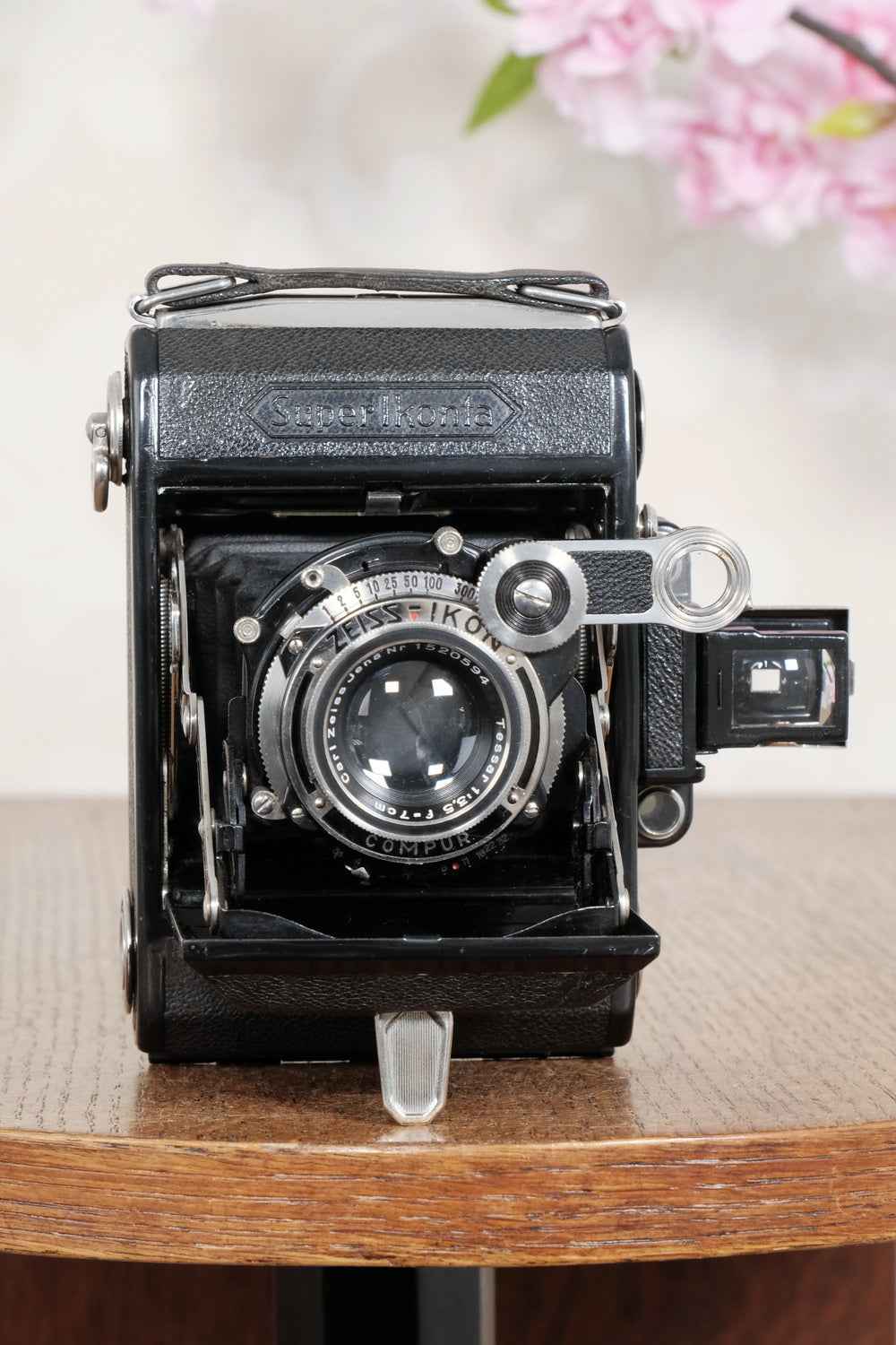 Original first year, 1934 ZEISS-IKON SUPER IKONTA A, 6x4.5, Tessar lens. CLA’d, Freshly Serviced!