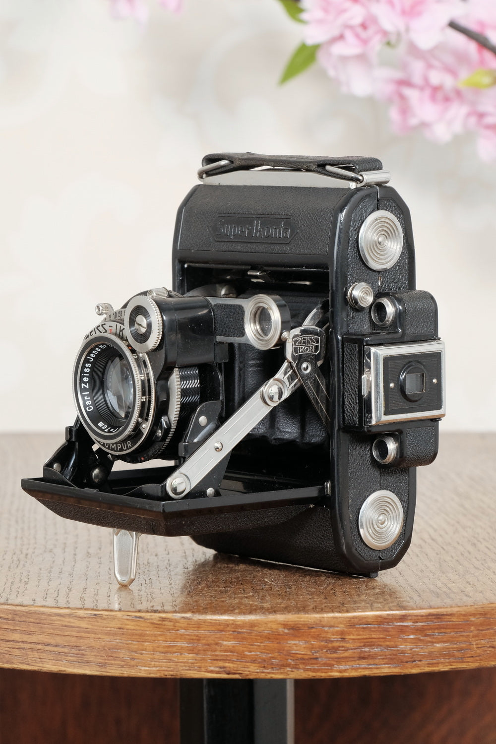 Original first year, 1934 ZEISS-IKON SUPER IKONTA A, 6x4.5, Tessar lens. CLA’d, Freshly Serviced!