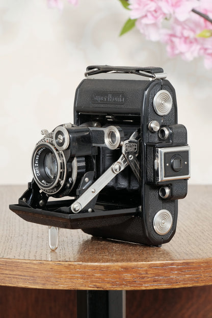 Original first year, 1934 ZEISS-IKON SUPER IKONTA A, 6x4.5, Tessar lens. CLA’d, Freshly Serviced!