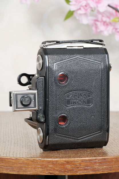 Original first year, 1934 ZEISS-IKON SUPER IKONTA A, 6x4.5, Tessar lens. CLA’d, Freshly Serviced!