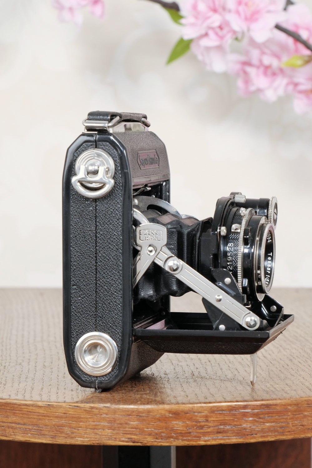 Original first year, 1934 ZEISS-IKON SUPER IKONTA A, 6x4.5, Tessar lens. CLA’d, Freshly Serviced!